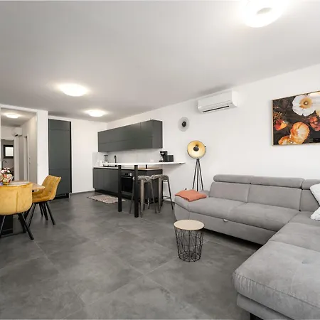Apartamento Premium Val De Fontane Funtana