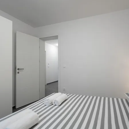 Premium Val De Fontane فونتانا